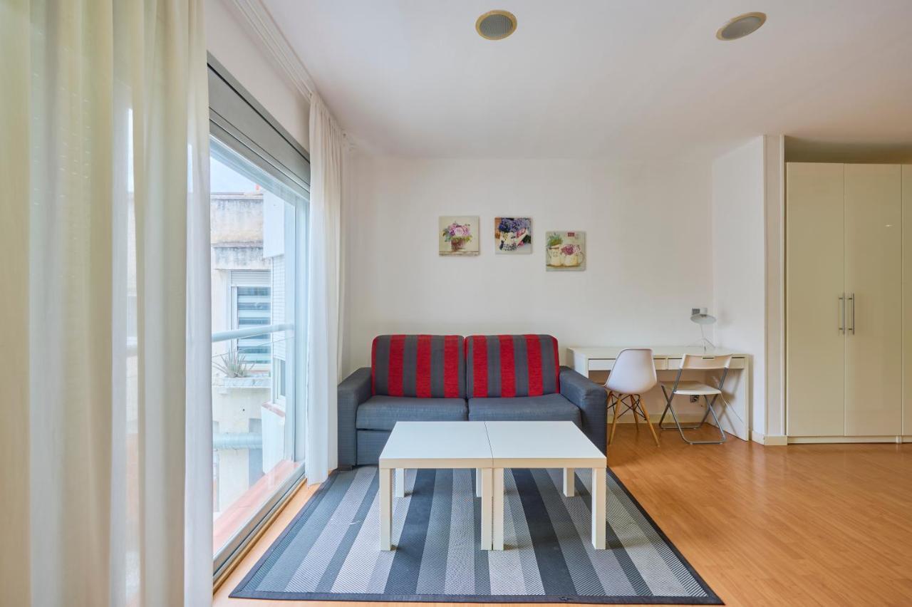 Апартаменты Precioso Loft En Badalona Centro Экстерьер фото